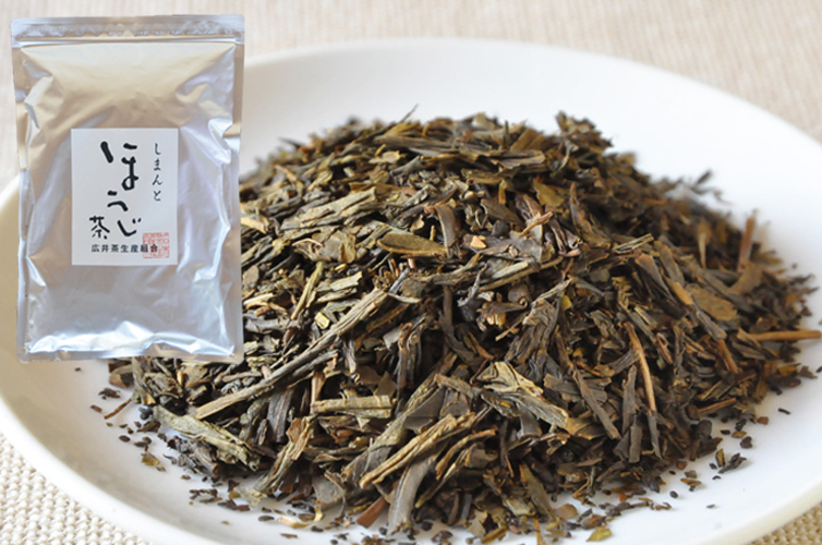 お徳用サイズの茶葉になります